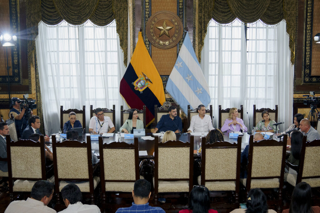 El Concejo Municipal durante los debates realizados en la primera reunión del año. 