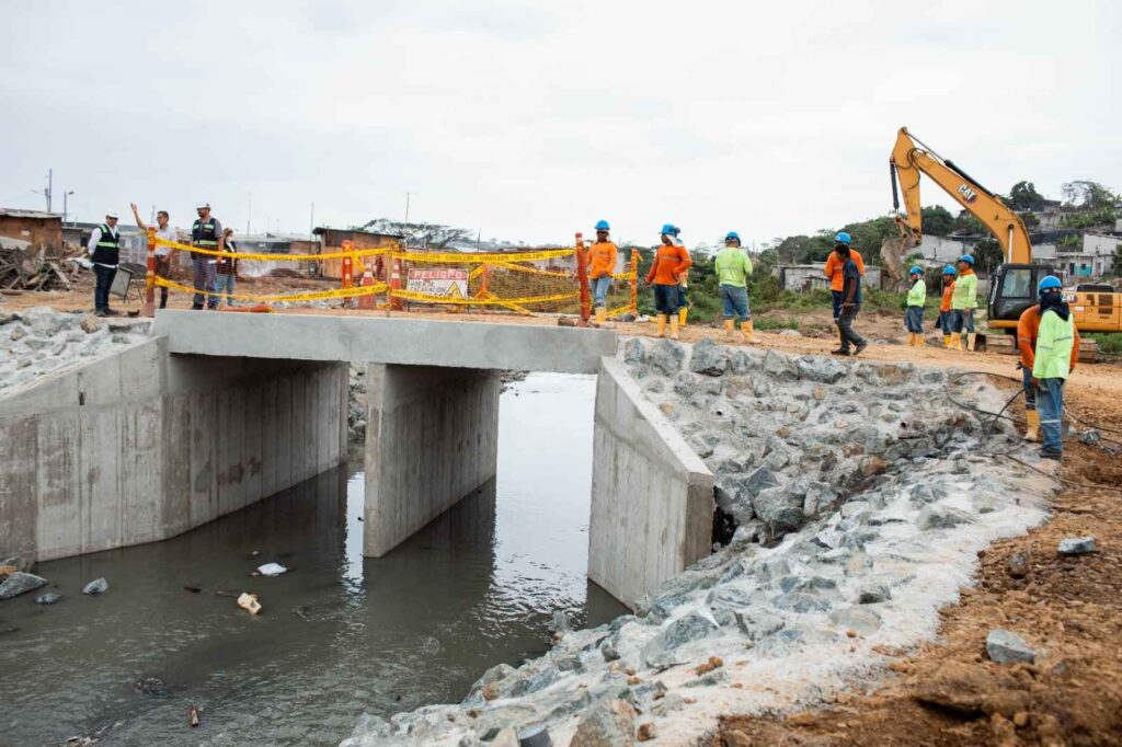 Los ductos cajón instalados por el Plan Choque operaron de manera eficaz durante la lluvia del pasado jueves 11 de enero. 