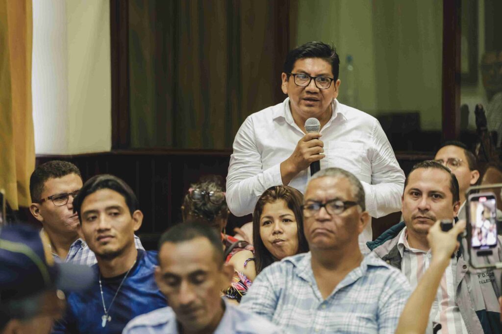 La reunión fue importante para conocer diversos detalles sobre el plan para combatir los incendios forestales.