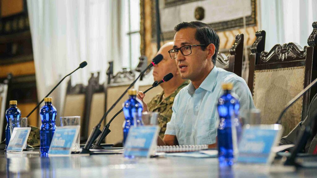 Andrés Sandoval, gerente de Segura EP, estuvo a cargo de la presentación del Proyecto de Transformación Tecnológica. 