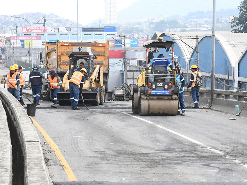 El Municipio de Guayaquil realiza obras en beneficio de sus habitantes.