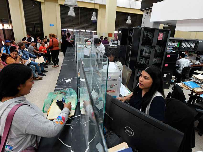 510 habitantes fueron notificados para iniciar legalización de viviendas en Ciudad de Dios.