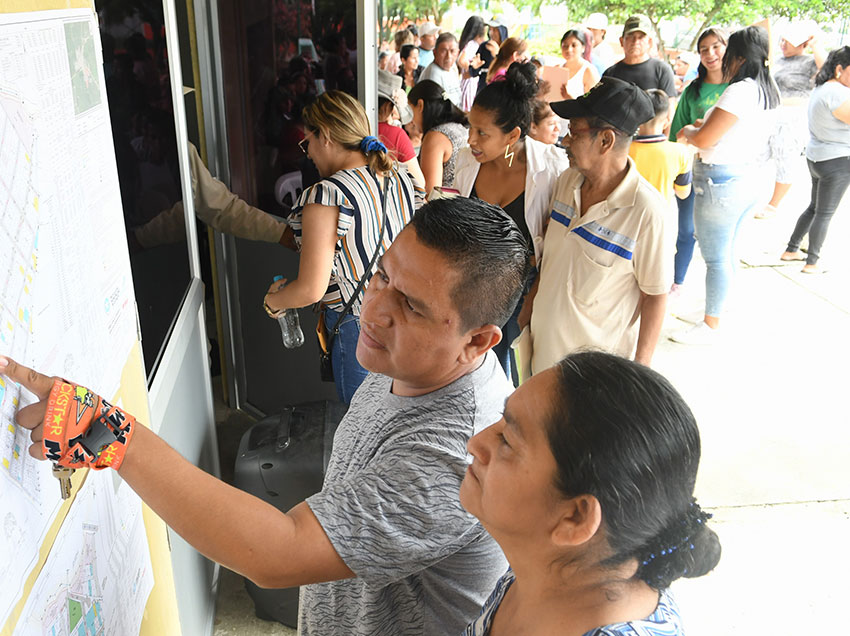 Los ciudadanos aplaudieron la iniciativa del Municipio de Guayaquil, la cual se replicará en otras parroquias rurales.  