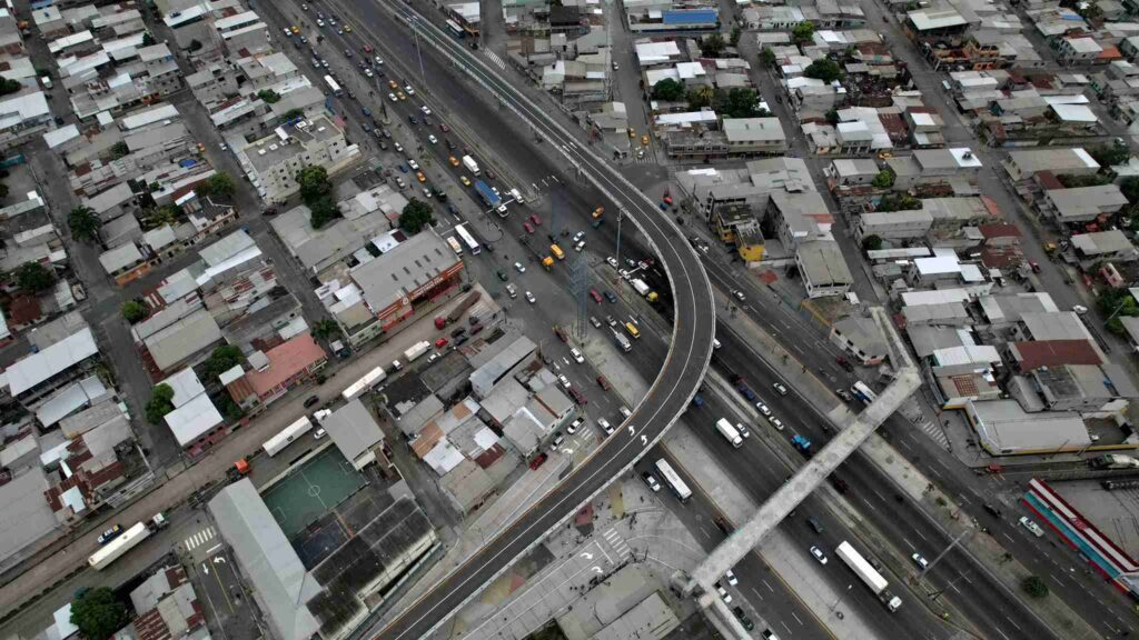 Vista panorámica de la solución vial de vía Perimetral, obra inaugurada el pasado martes 27 de febrero. 