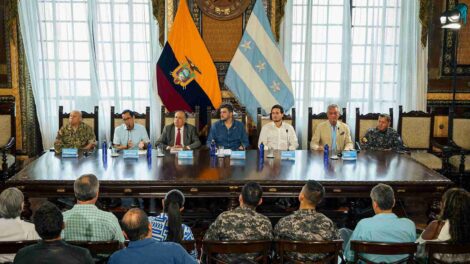 El Proyecto de Transformación Tecnológica para la Gestión de la Seguridad y la Atención de Emergencias en Guayaquil fue presentado en el Salón de la Ciudad por el alcalde Aquiles Alvarez y autoridades de Segura EP.