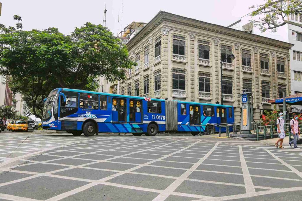 La Metrovía cumple 18 años este 2024, por lo que existe la necesidad de renovar la flota de buses. 