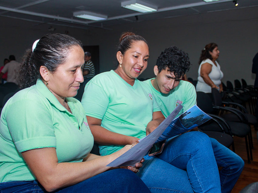 40 personas forman parte de cada uno de los consejos barriales que se han conformado en Guayaquil.