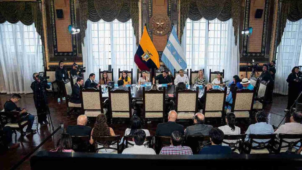 El Concejo Cantonal de Guayaquil se reunió.