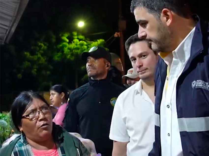 El alcalde Aquiles Alvarez conversó con comerciantes en la Terminal de Transferencia de Víveres.