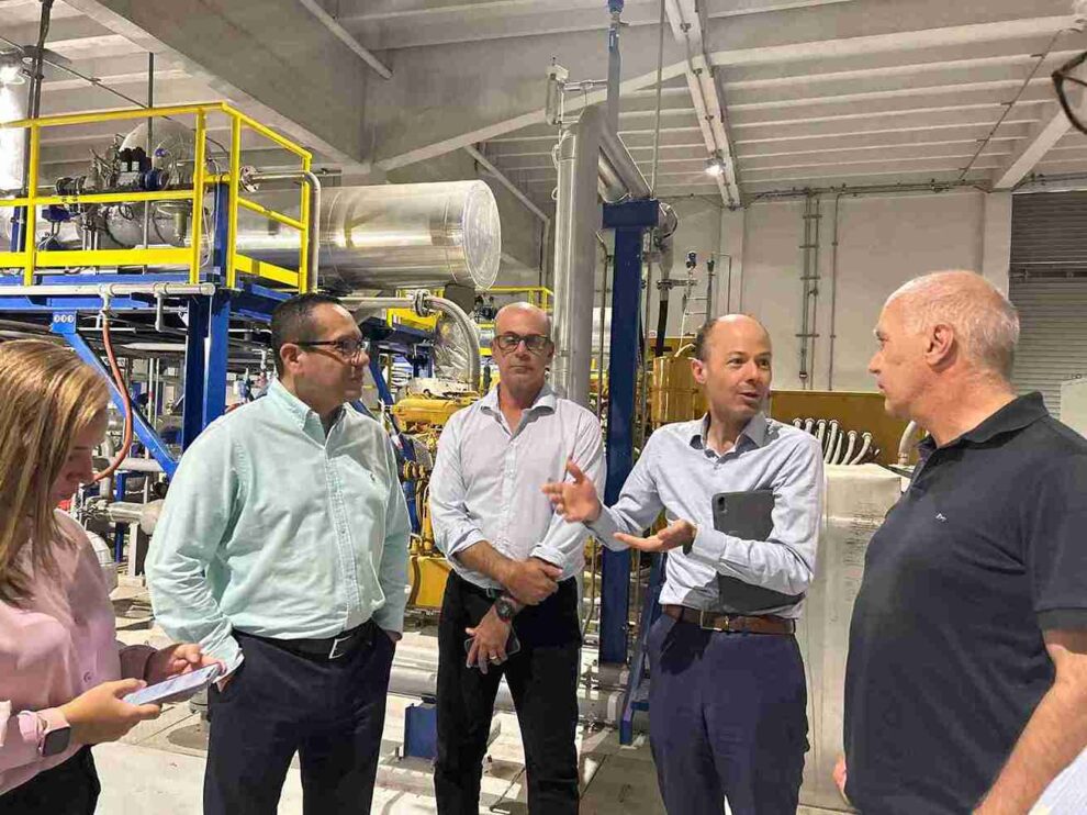 La delegación del Banco Mundial realiza una visita a la Planta de Tratamiento de Aguas Residuales Las Esclusas.