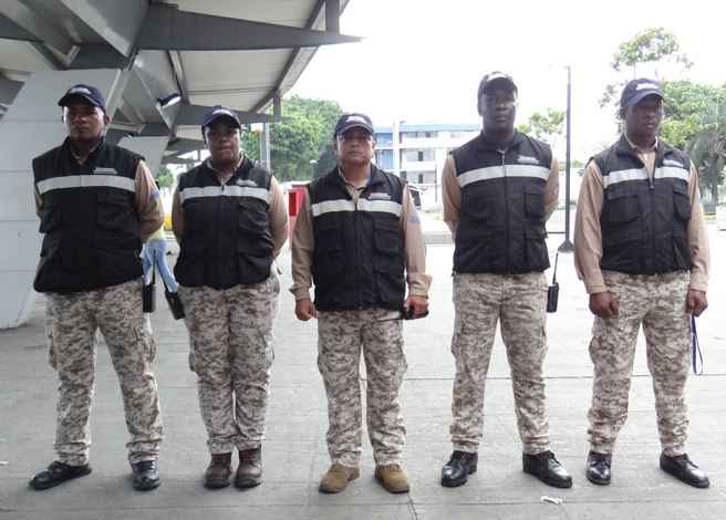 La labor del GIT se centra en la vigilancia de áreas estratégicas de la terminal.