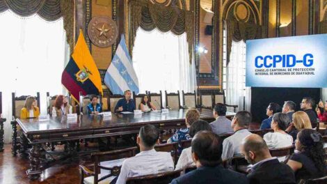 La posesión de los integrantes del nuevo Consejo Consultivo se realizó en el Salón de la Ciudad.