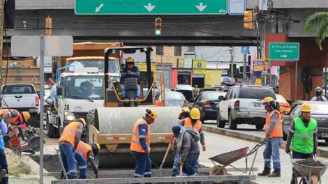 Las vías intervenidas aseguran la durabilidad y seguridad de una de las principales arterias viales de Guayaquil.