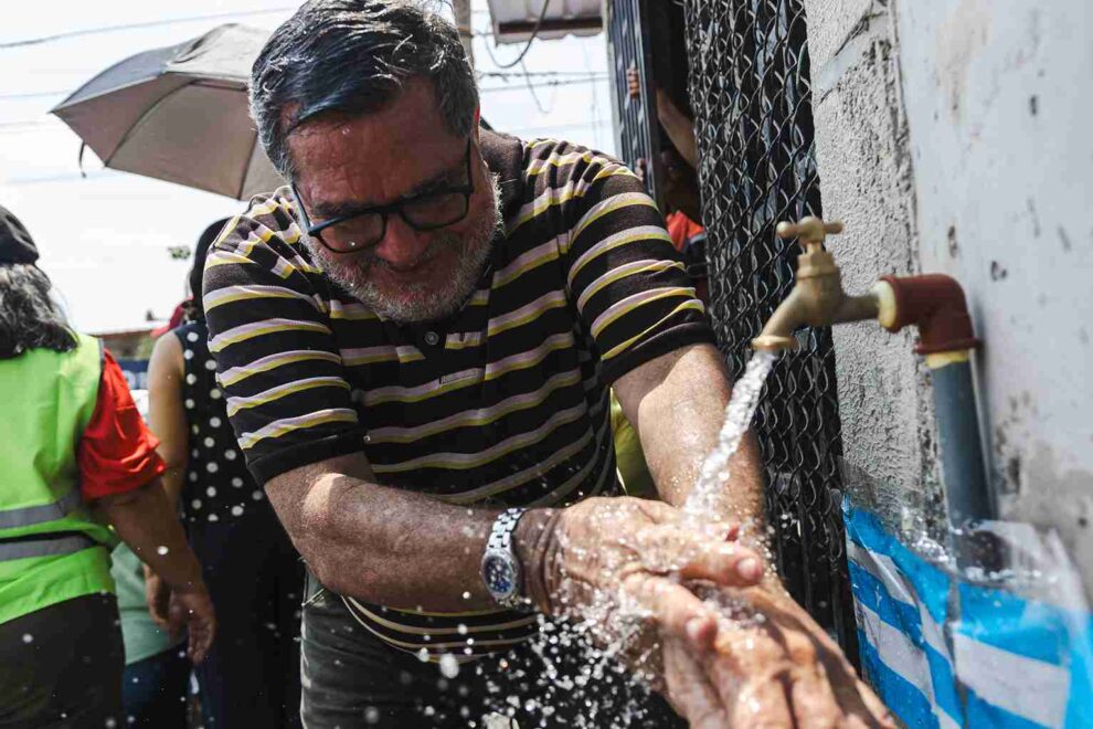 Agua potable Realidad de Dios