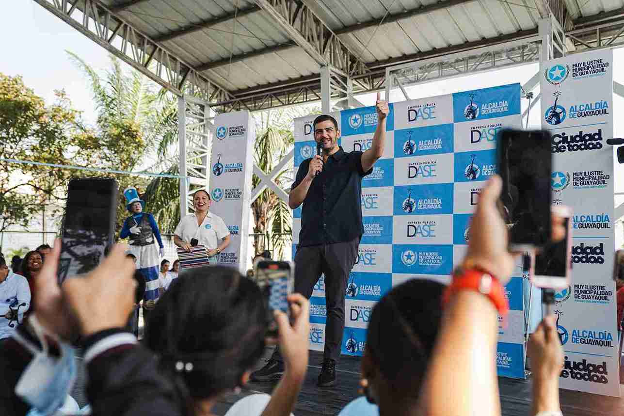 En su intervención, el alcalde Aquiles Alvarez anunció obras para Pascuales.