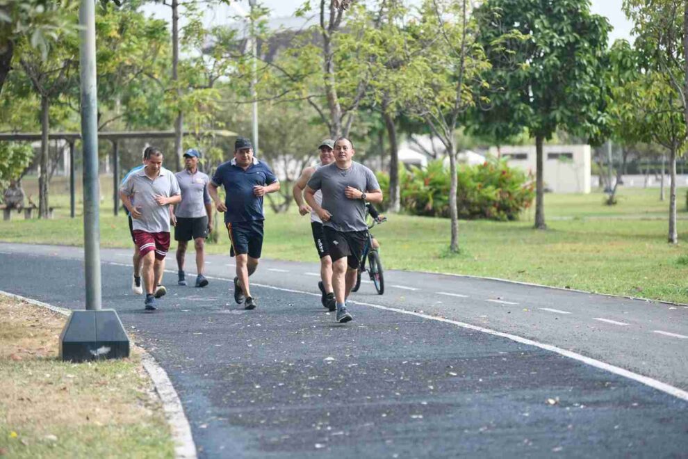 Atletismo en Parque Samanes