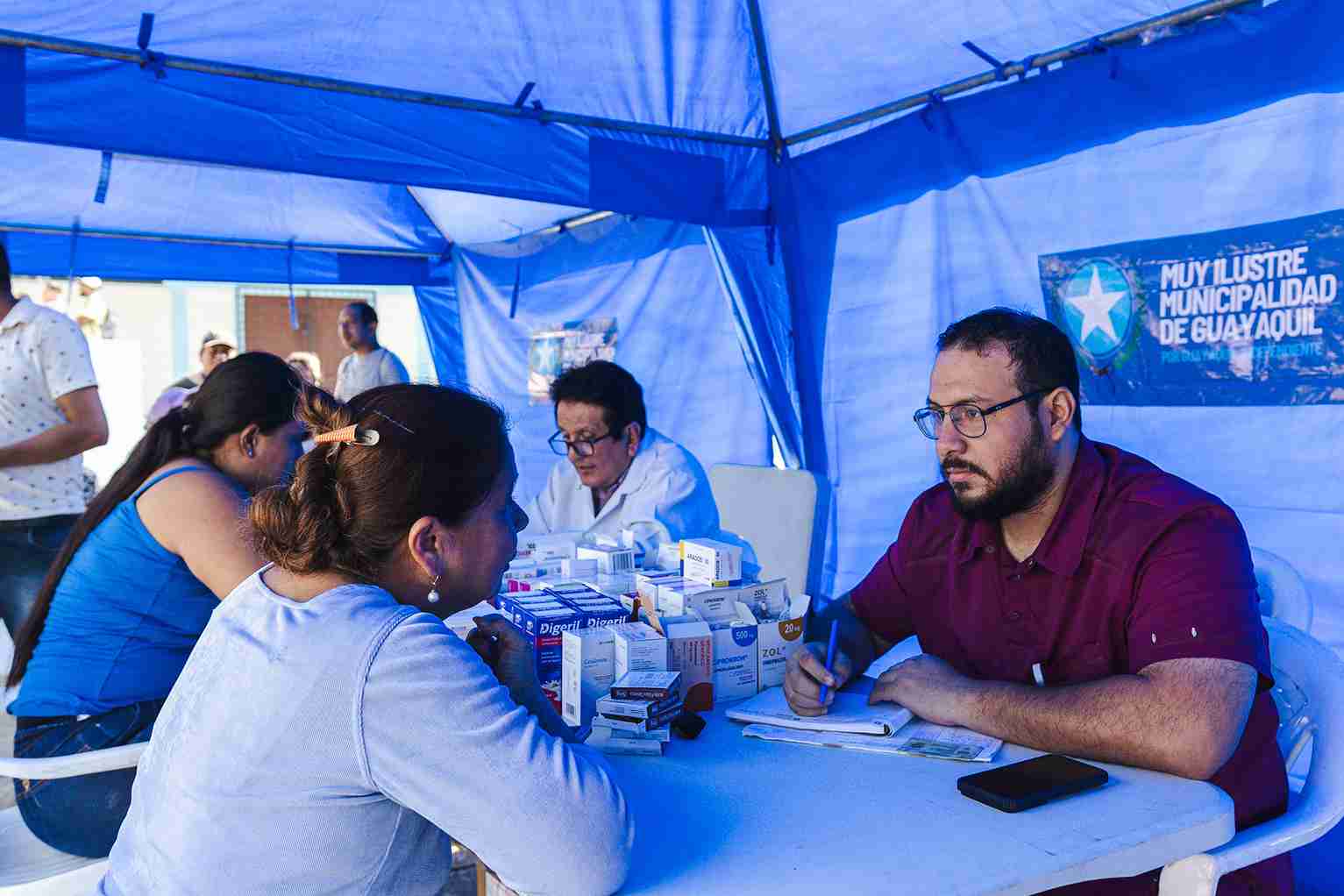 Una brigada de la Dirección de Salud brindó atención médica a los ciudadanos.