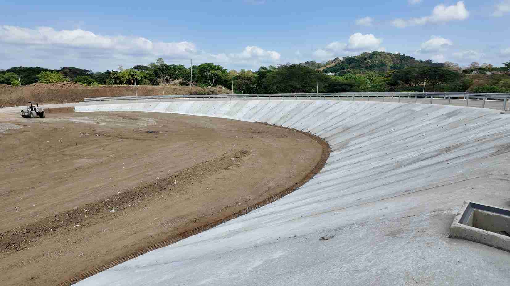 El nuevo paso elevado va a transformar la conectividad entre Guayaquil y Chongón.