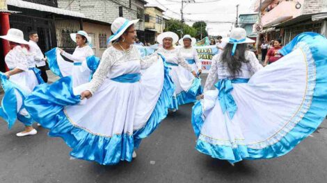 Pregón en el suburbio