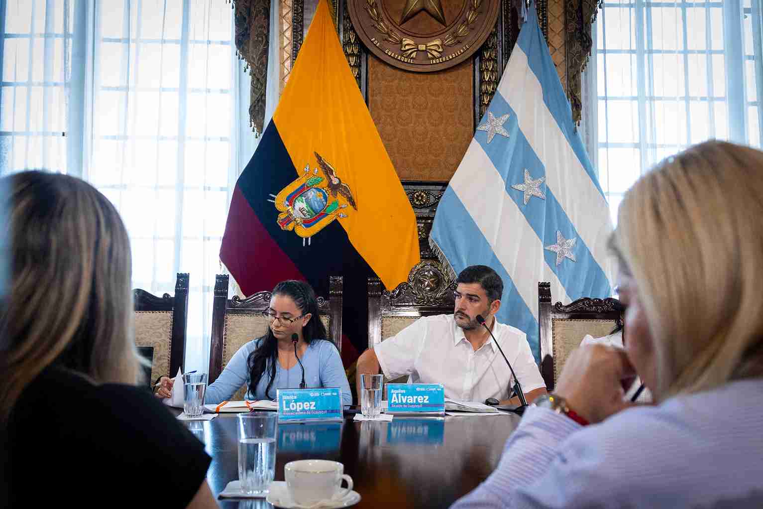 El alcalde Aquiles Alvarez y la vicealcaldesa Blanca López lideraron la sesión de concejo.