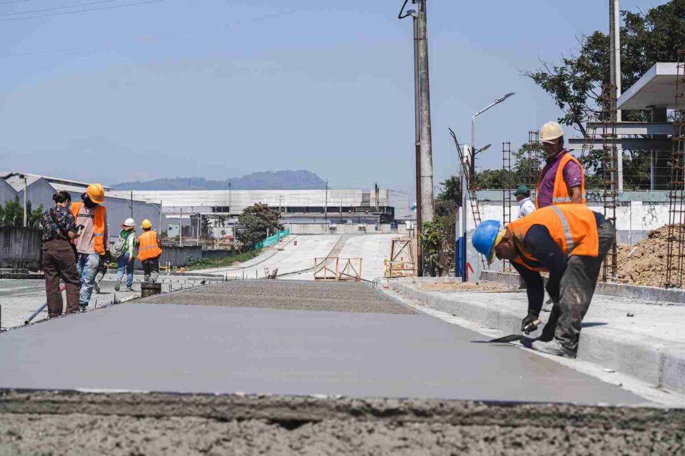 Pavimentación Teodoro Maldonado Oleas