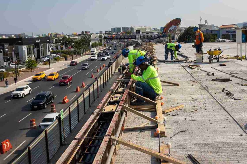 Avances solución vial Av. Las Américas