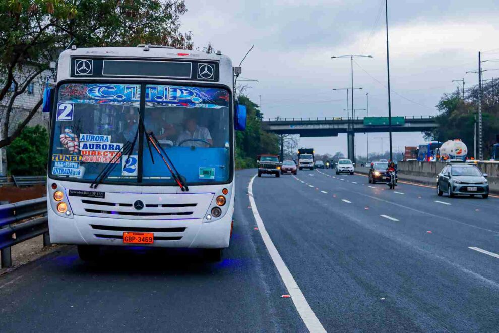 Nuevas operadoras fortalecen el transporte en Guayaquil