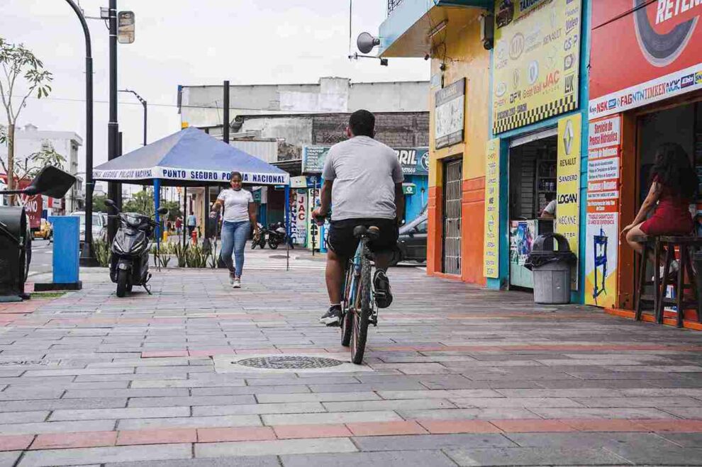 Regeneración calle Ayacucho