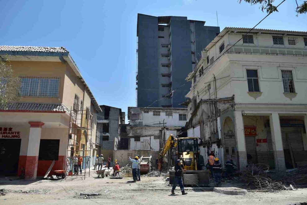 Culminó la demolición del edificio Fantasía