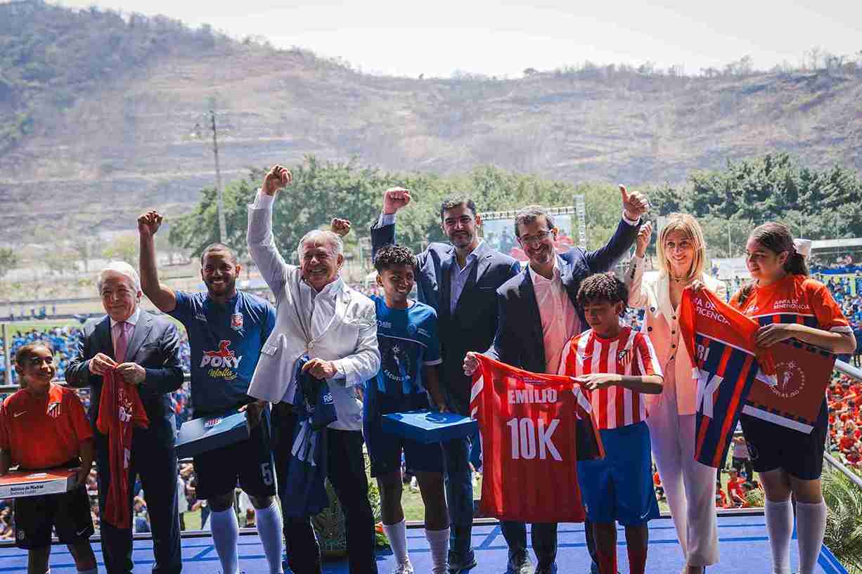 Aquiles Álvarez y presidente del Atlético de Madrid