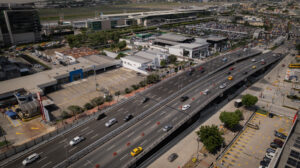 Guayaquil mejora movilidad con nuevo paso elevado en la Av. de las Américas