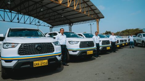 La 55 nuevas camionetas están destinadas a fortalecer el trabajo operativo de las distintas direcciones y áreas municipales.